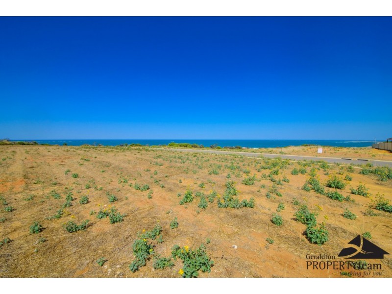 2 Highland Loop, Wandina WA 6530