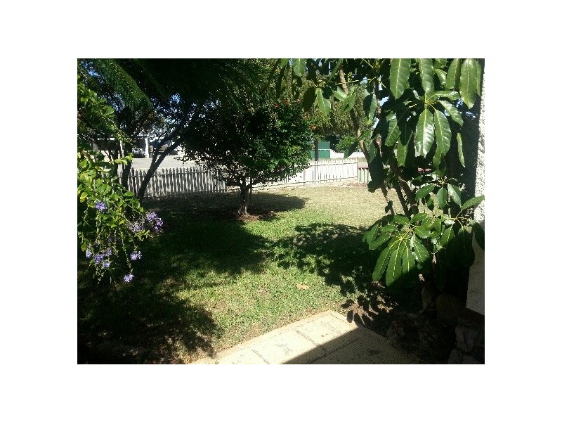 3 Critch Place, Wonthella WA 6530