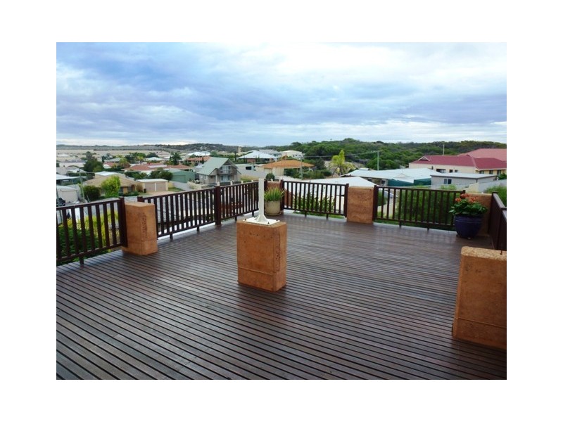 11 Ettrick Court, Cape Burney WA 6532