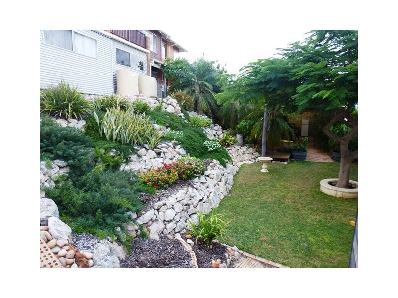 11 Ettrick Court, Cape Burney WA 6532