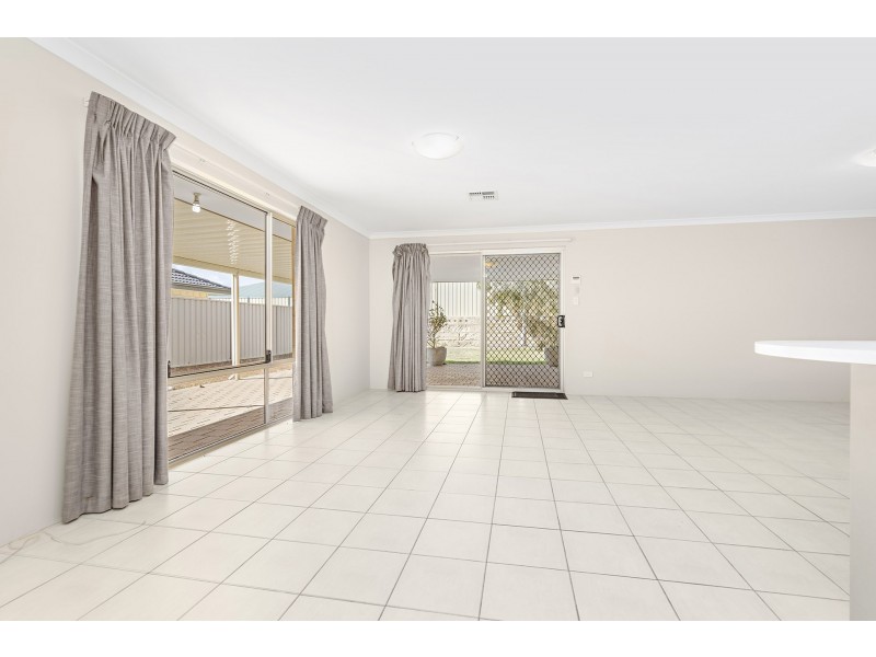 5 Flavio Crescent, Wandina WA 6530