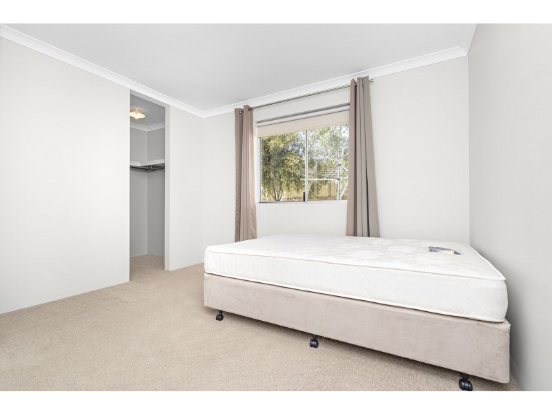 5 Flavio Crescent, Wandina WA 6530