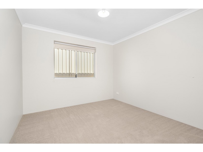 5 Flavio Crescent, Wandina WA 6530