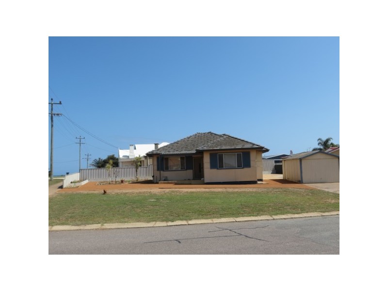 2/2 Catherine Street, Bluff Point WA 6530