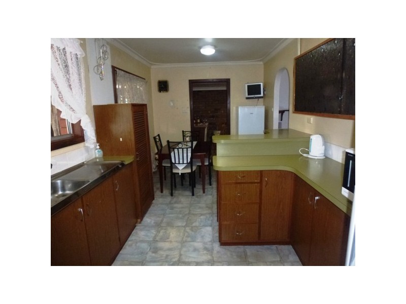 18 Robinson Street, Spalding WA 6530