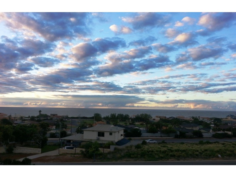 9 Barrett Drive, Mount Tarcoola WA 6530