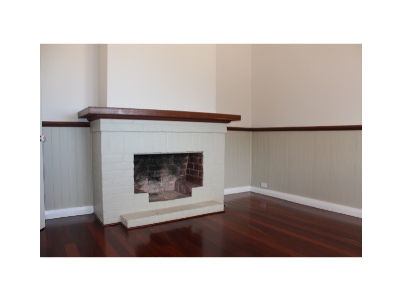 32 Bayly Street, Geraldton WA 6530