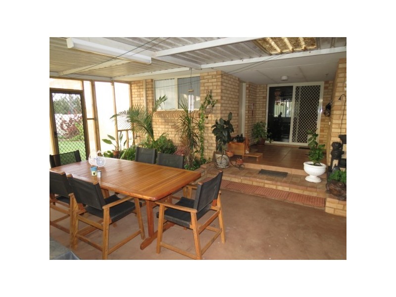 5 Candlebark Drive, Strathalbyn WA 6530