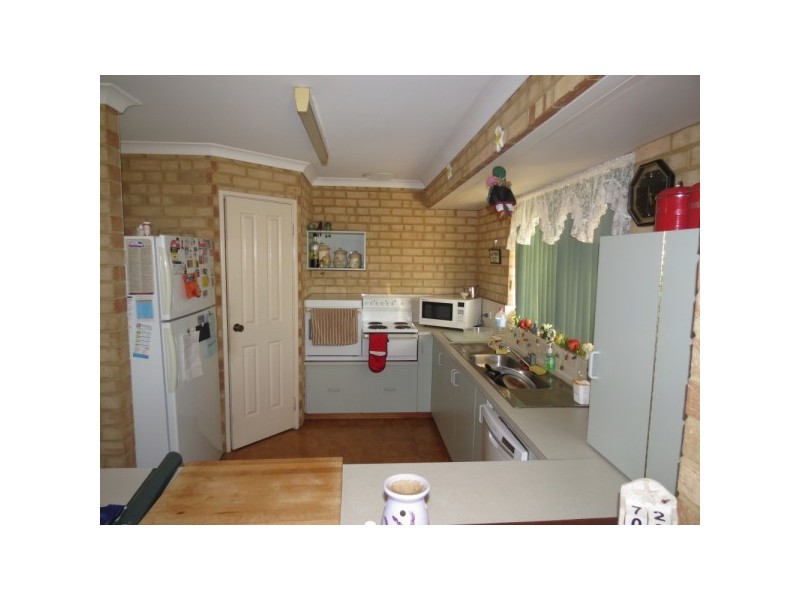 5 Candlebark Drive, Strathalbyn WA 6530