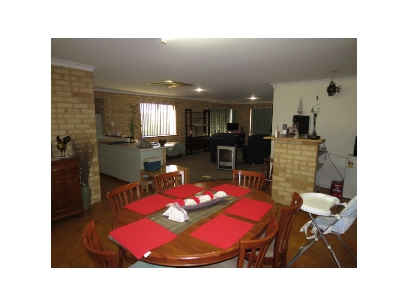 5 Candlebark Drive, Strathalbyn WA 6530