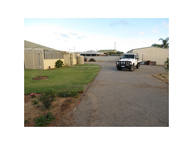 5 Candlebark Drive, Strathalbyn WA 6530