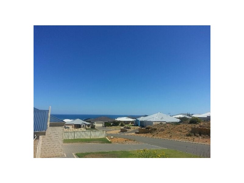 49 Jackson Loop, Wandina WA 6530