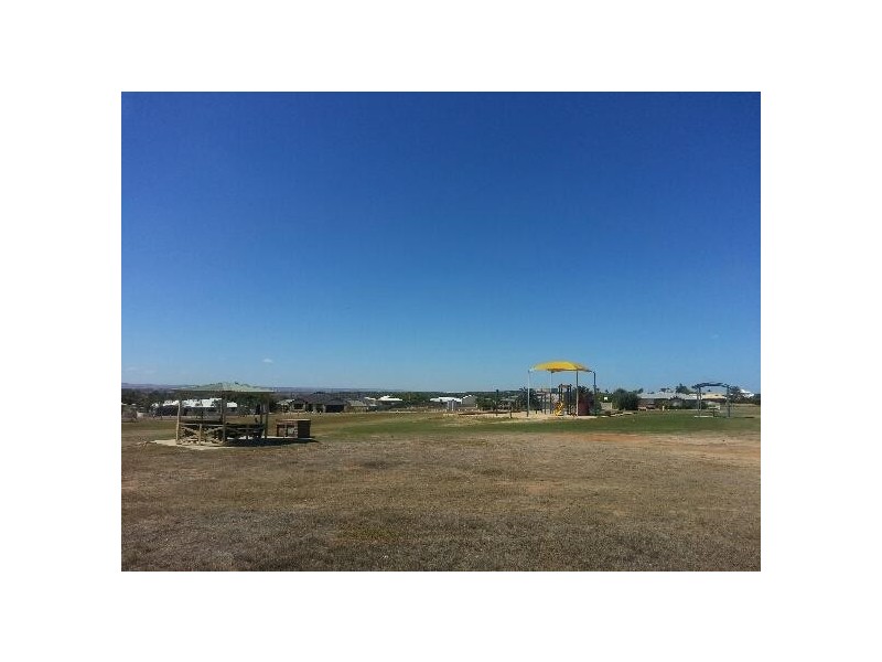 49 Jackson Loop, Wandina WA 6530