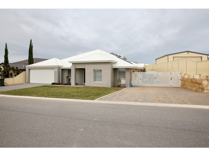 15 Crusader Heights, Wandina WA 6530