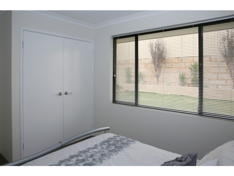 15 Crusader Heights, Wandina WA 6530