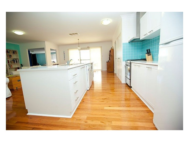 64 Quayside Vista, Drummond Cove WA 6532