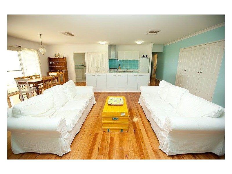 64 Quayside Vista, Drummond Cove WA 6532