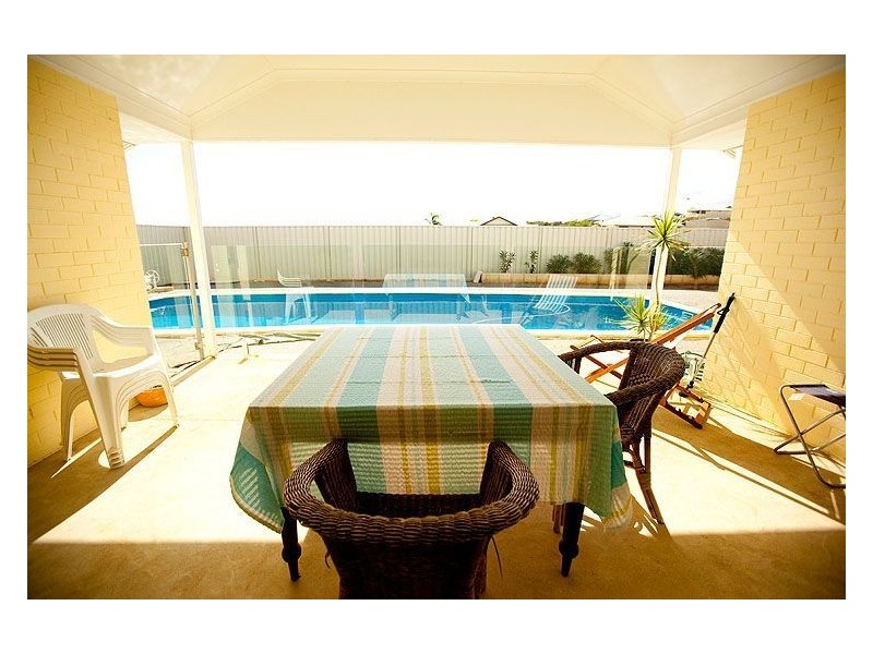 64 Quayside Vista, Drummond Cove WA 6532