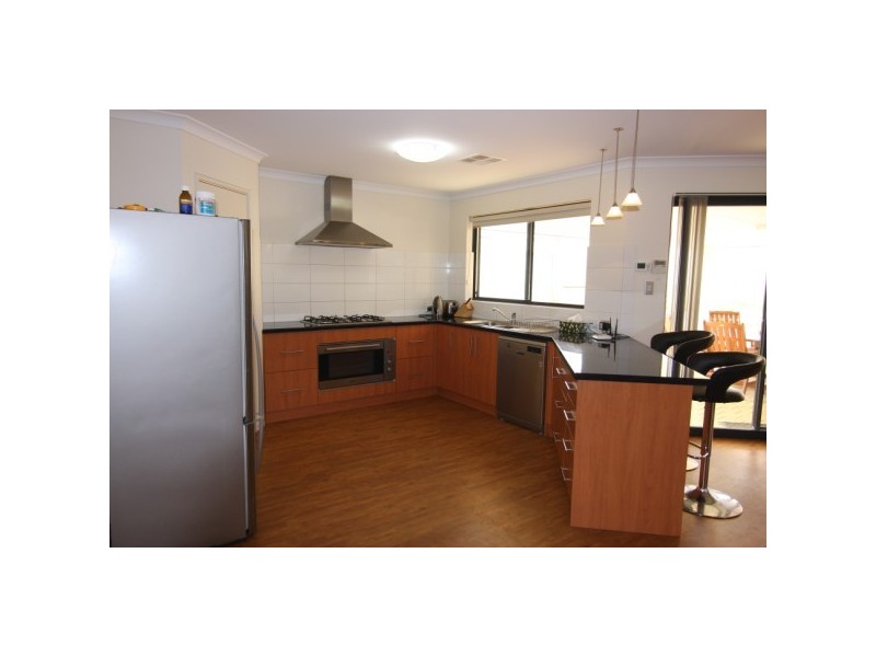 21 Windward Way, Drummond Cove WA 6532