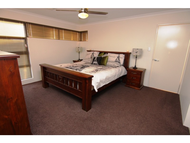 21 Windward Way, Drummond Cove WA 6532