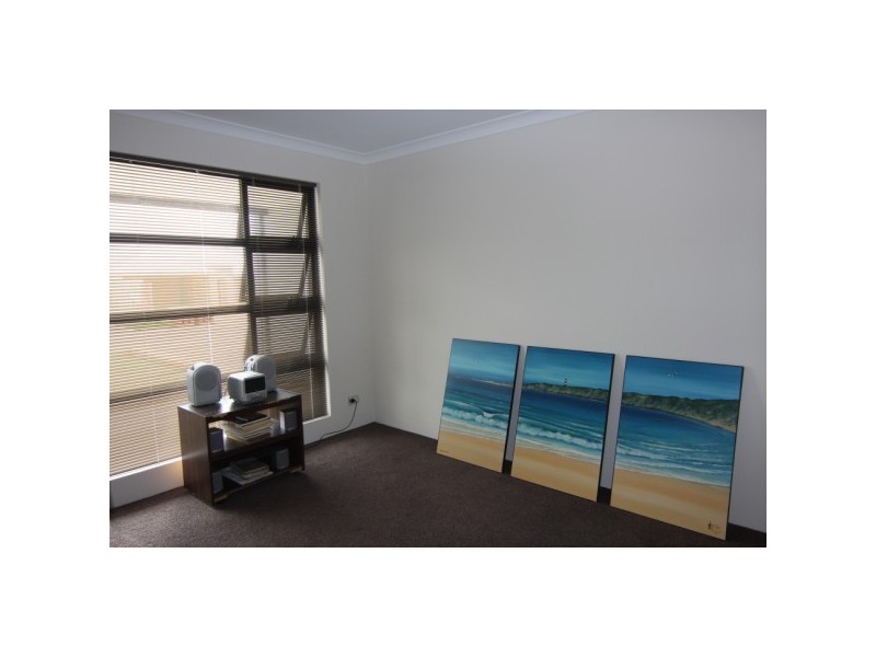 21 Windward Way, Drummond Cove WA 6532