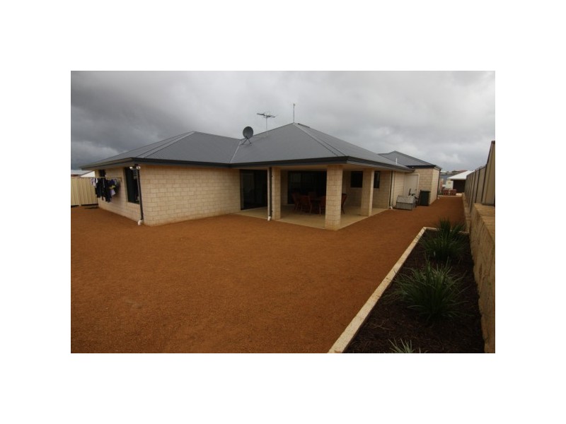 21 Windward Way, Drummond Cove WA 6532