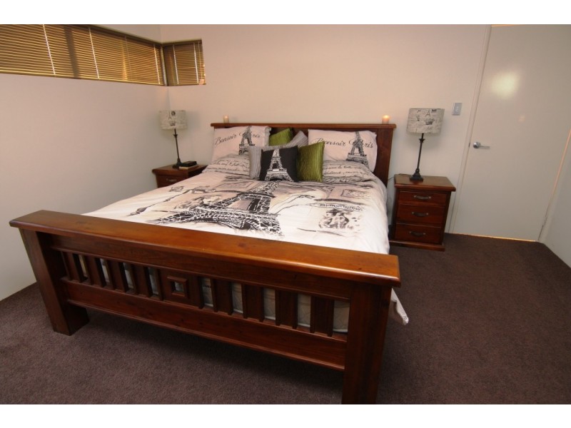 21 Windward Way, Drummond Cove WA 6532