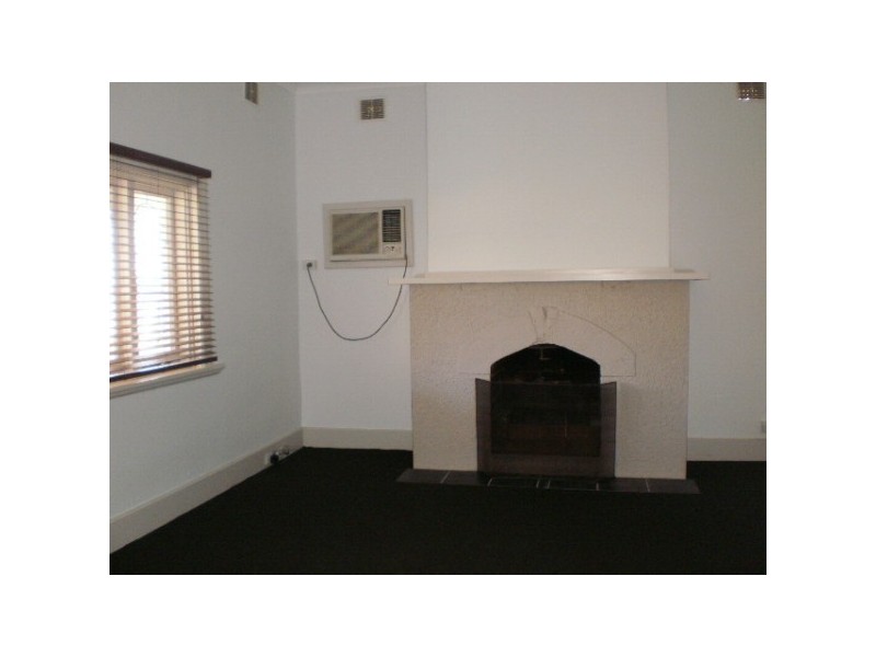 27 Snowdon Street, Geraldton WA 6530