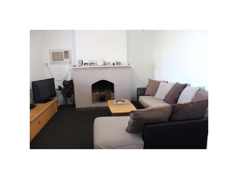 27 Snowdon Street, Geraldton WA 6530