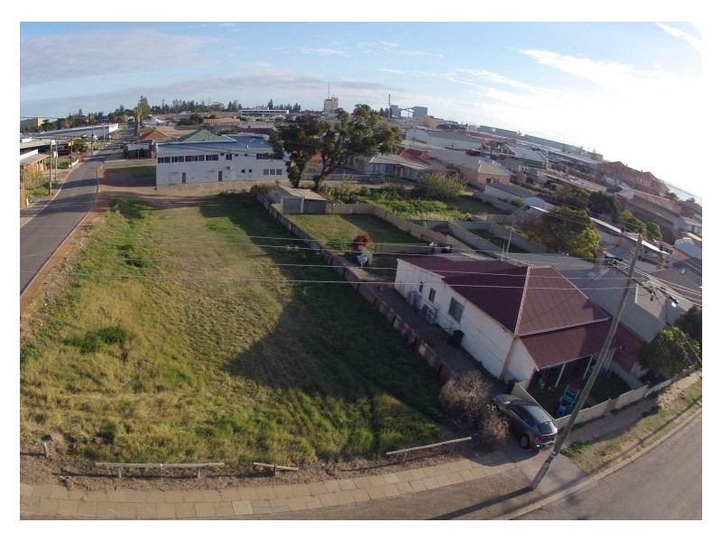 27 Snowdon Street, Geraldton WA 6530