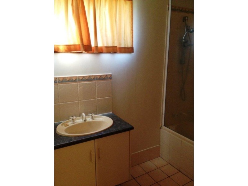 4 Hammond, Spalding WA 6530