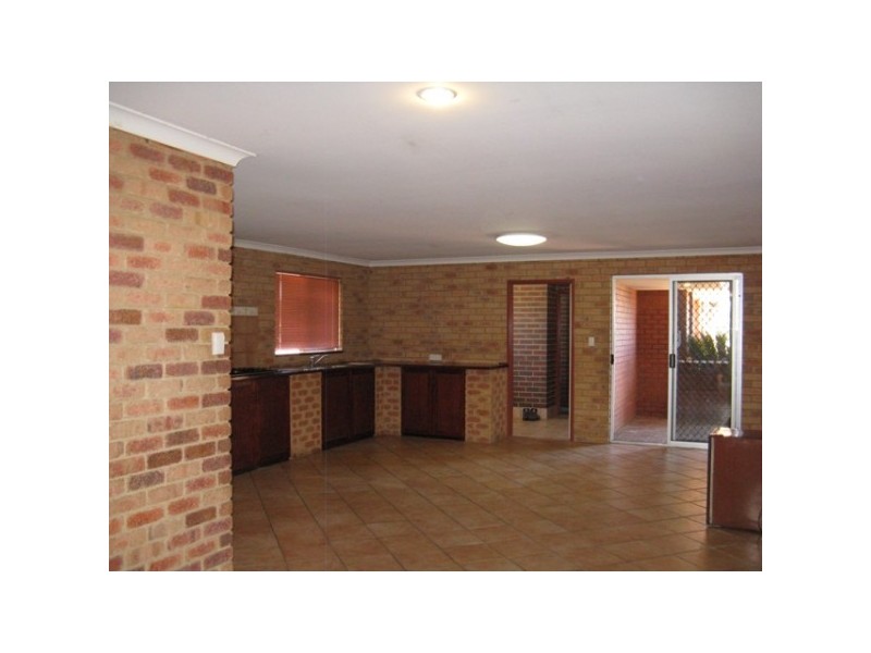 20 Broadfield Close, Utakarra WA 6530