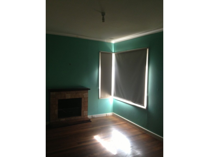 36 Crowther Street, Beachlands WA 6530