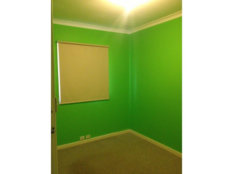 36 Crowther Street, Beachlands WA 6530