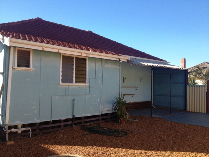 36 Crowther Street, Beachlands WA 6530