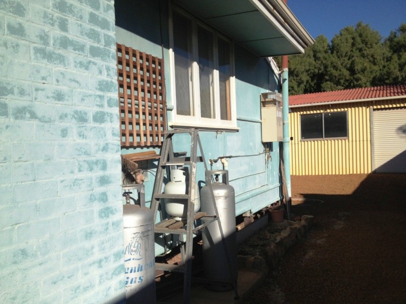 36 Crowther Street, Beachlands WA 6530