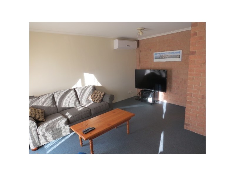 196 Chapman Valley Road, Waggrakine WA 6530