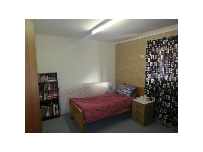 196 Chapman Valley Road, Waggrakine WA 6530