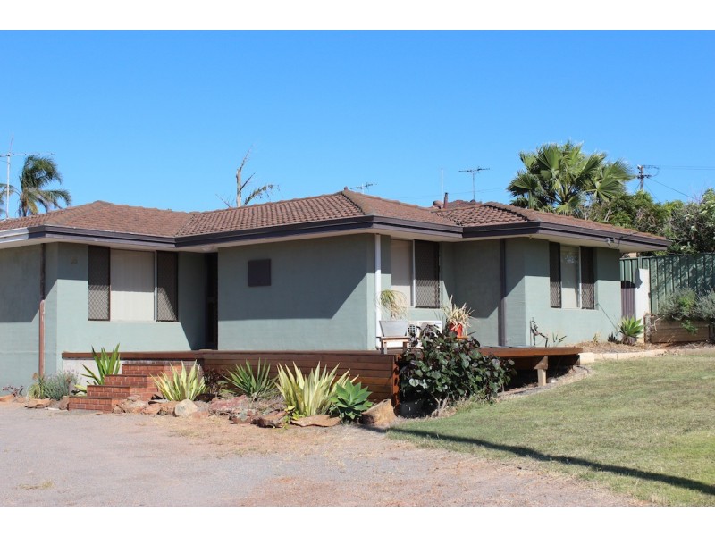 18 Thomas Avenue, Geraldton WA 6530