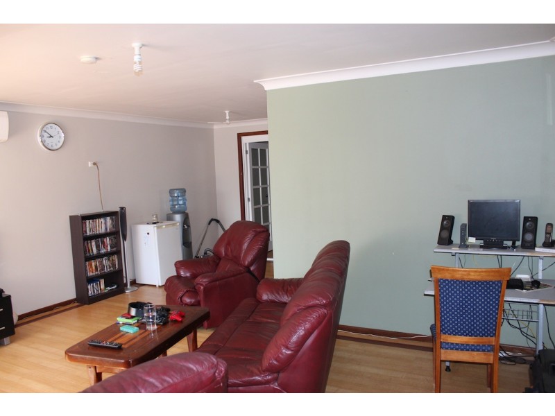 18 Thomas Avenue, Geraldton WA 6530