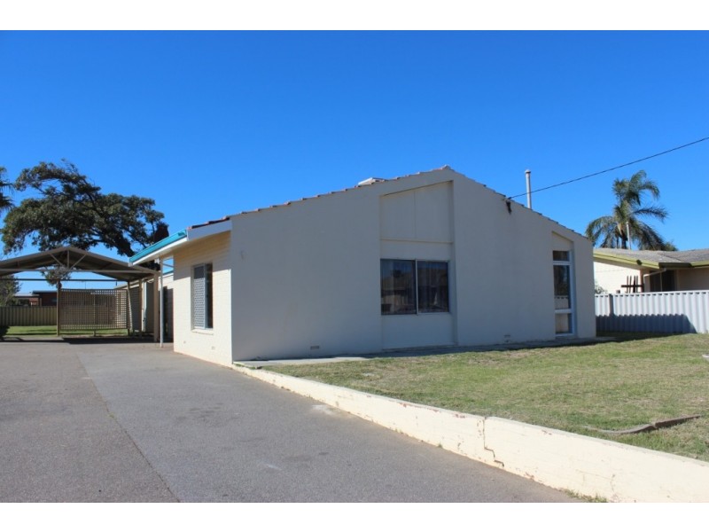 19 Maidstone Street, Mount Tarcoola WA 6530