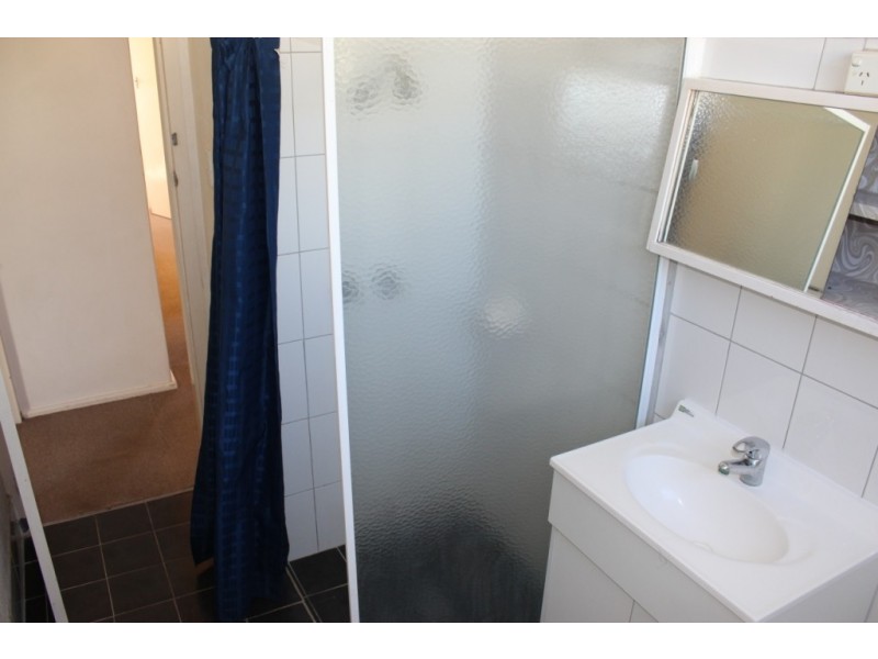 19 Maidstone Street, Mount Tarcoola WA 6530