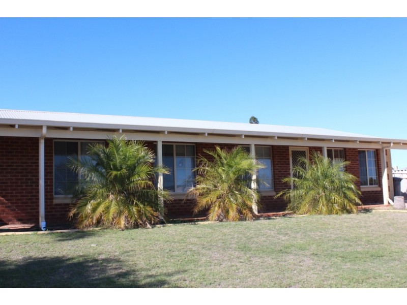 34 River Drive, Cape Burney WA 6532