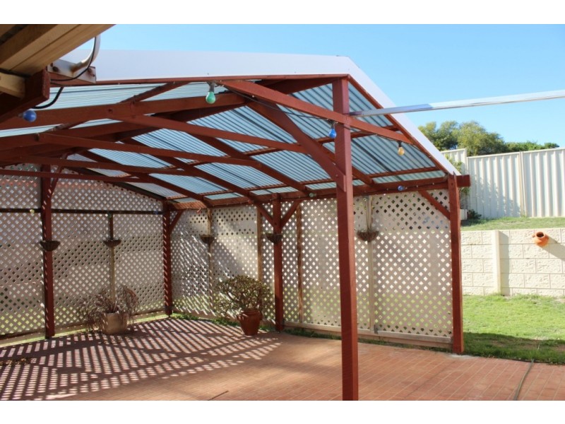 34 River Drive, Cape Burney WA 6532