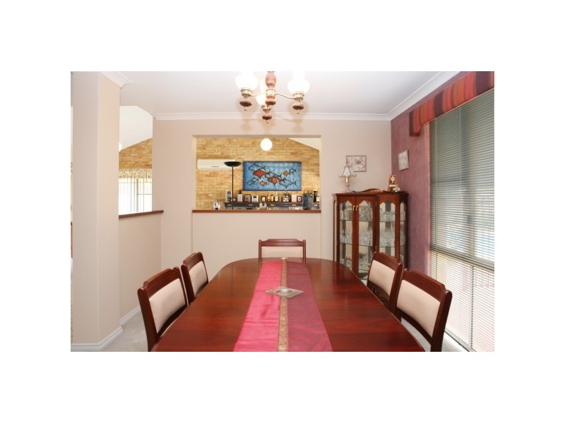 11 Blackburn Crescent, Tarcoola Beach WA 6530