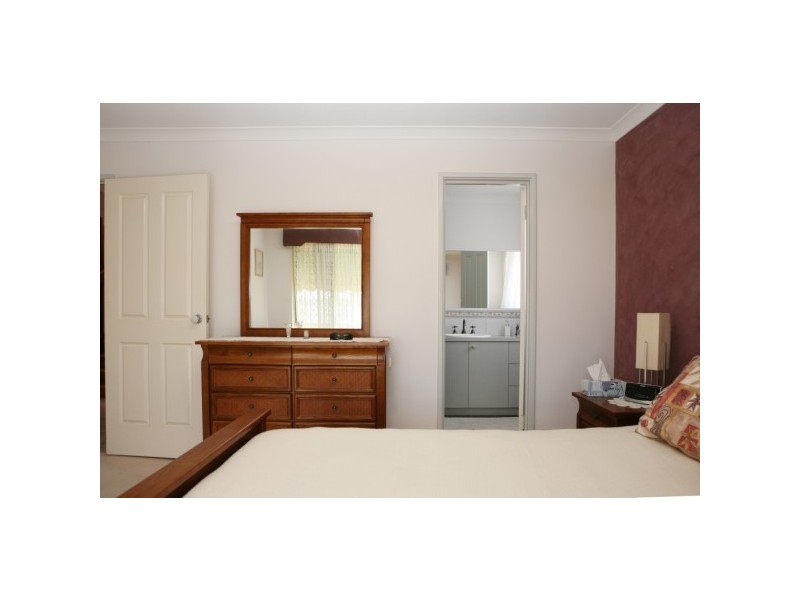 11 Blackburn Crescent, Tarcoola Beach WA 6530