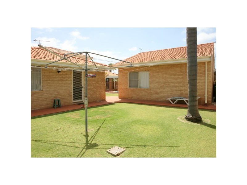 11 Blackburn Crescent, Tarcoola Beach WA 6530