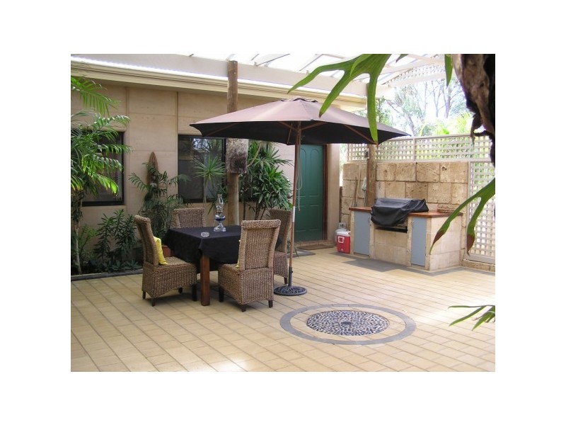 34 Stephen Road, Waggrakine WA 6530