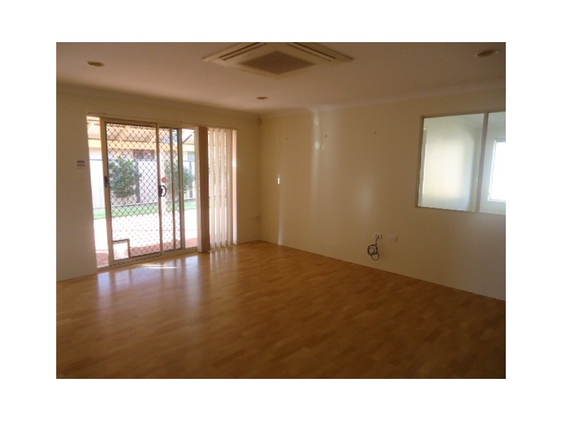 5 Seaview Boulevard, Wandina WA 6530