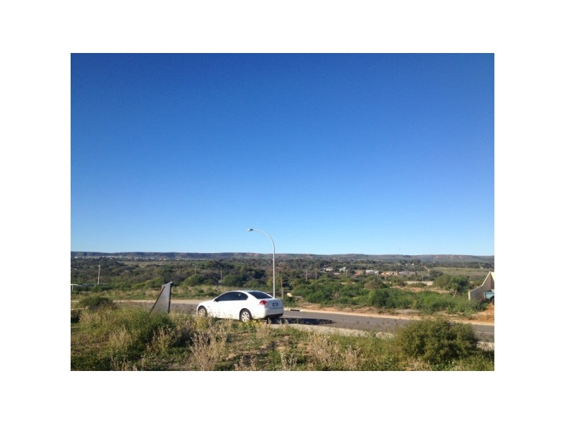 10 Schooner Pass, Glenfield WA 6532